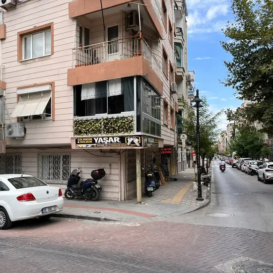 Sokaktan Görünüm